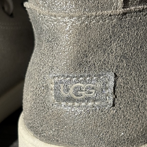 UGG Size 5 Metallic Silver High Top Fashion Sneakers Zip Lace Up Women - Picture 6 of 10